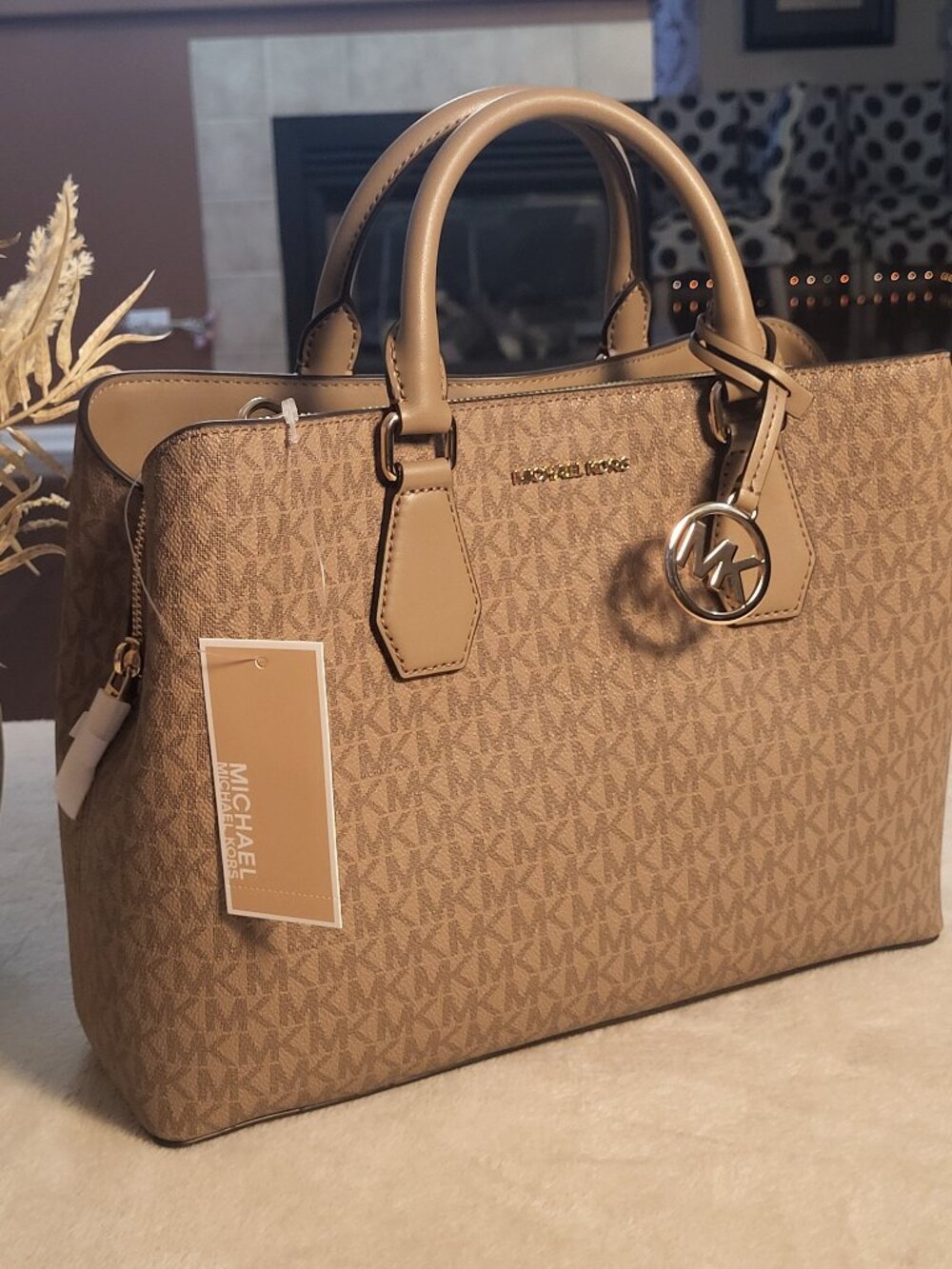 Brand New With Tag Michael Kors Camille Husk LG Satchel Bag